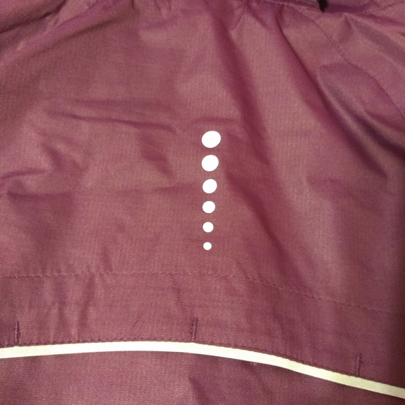 Women's R-Gear Run Jacket - Picture 4 of 6